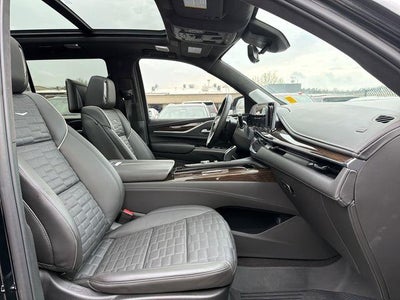 2024 Cadillac Escalade Sport Platinum