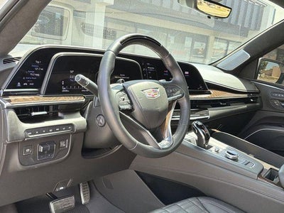 2023 Cadillac Escalade Sport Platinum