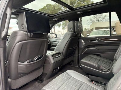 2024 Cadillac Escalade Sport Platinum