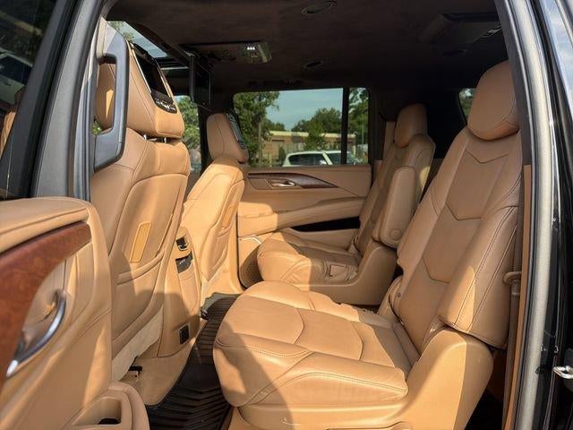 2017 Cadillac Escalade ESV Platinum Edition