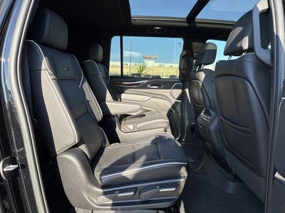 2024 Cadillac Escalade ESV Premium