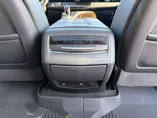 2024 Cadillac Escalade ESV Premium