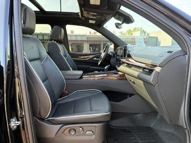 2023 Cadillac Escalade ESV Premium