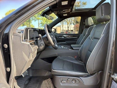 2023 Cadillac Escalade ESV Premium