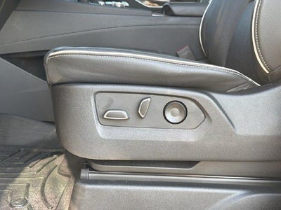 2023 Cadillac Escalade ESV Premium