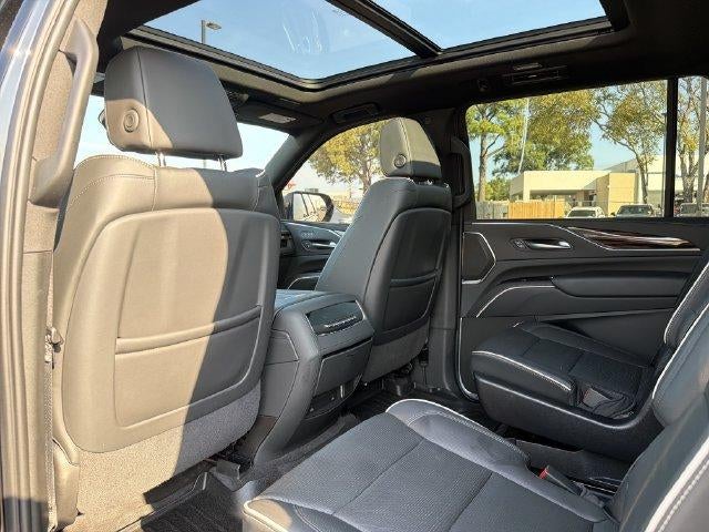 2023 Cadillac Escalade ESV Premium