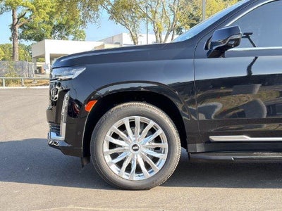 2023 Cadillac Escalade ESV Premium