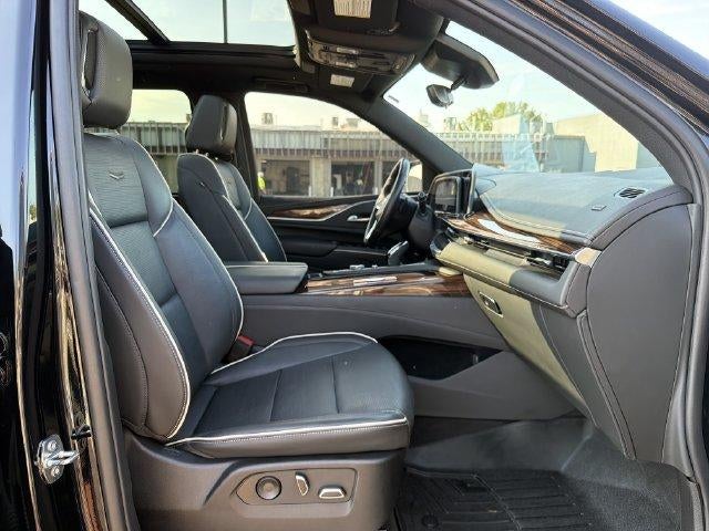 2023 Cadillac Escalade ESV Premium