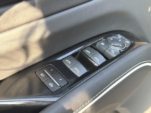 2023 Cadillac Escalade ESV Premium