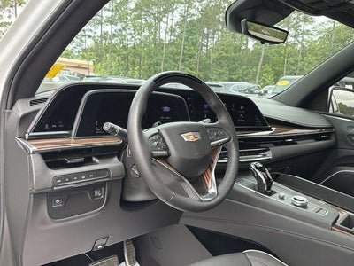 2024 Cadillac Escalade ESV Premium Luxury