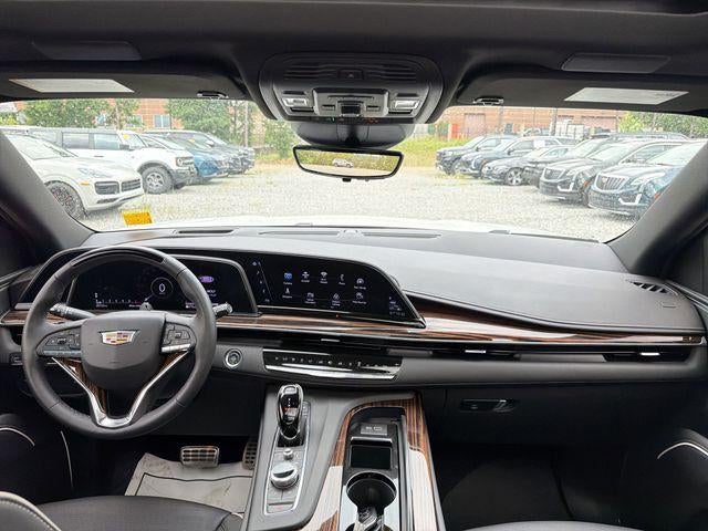 2024 Cadillac Escalade ESV Premium Luxury