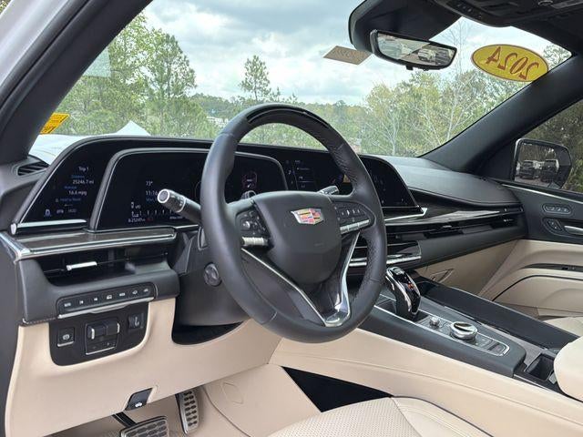 2024 Cadillac Escalade ESV Premium Luxury