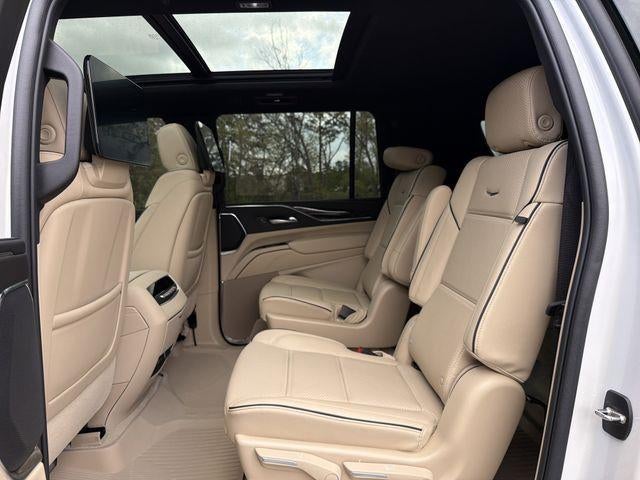 2024 Cadillac Escalade ESV Premium Luxury