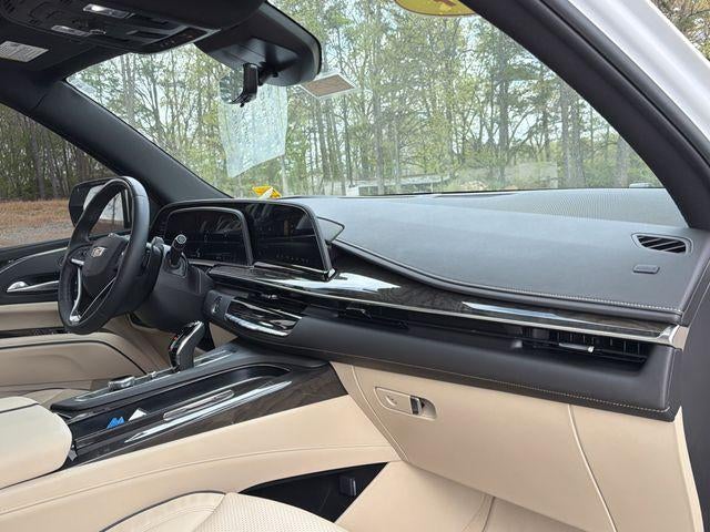 2024 Cadillac Escalade ESV Premium Luxury