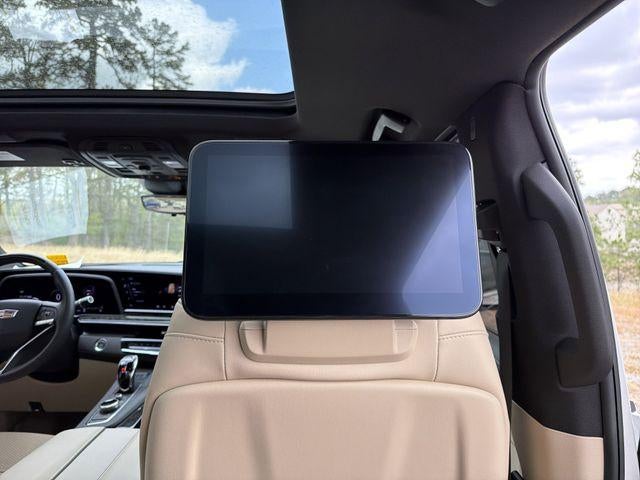 2024 Cadillac Escalade ESV Premium Luxury