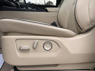 2024 Cadillac Escalade ESV Premium Luxury