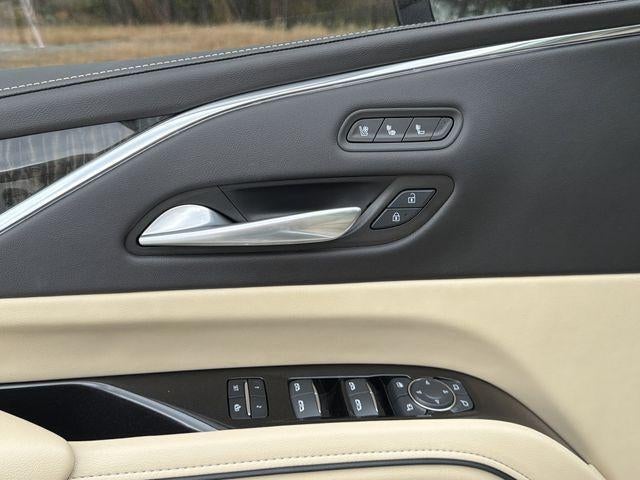 2024 Cadillac Escalade ESV Premium Luxury