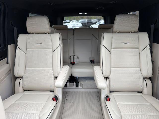 2024 Cadillac Escalade ESV Premium Luxury
