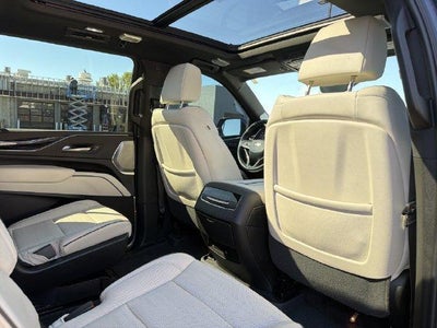 2023 Cadillac Escalade ESV Sport