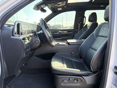 2022 Cadillac Escalade ESV Sport