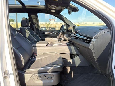 2022 Cadillac Escalade ESV Sport