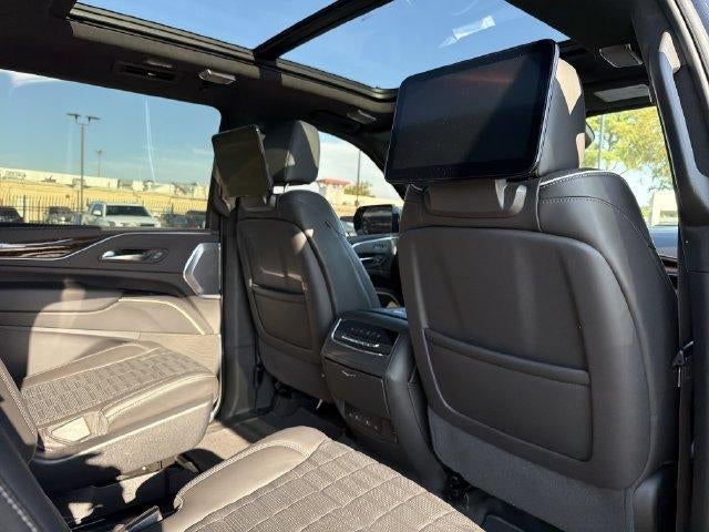 2023 Cadillac Escalade ESV Sport Platinum
