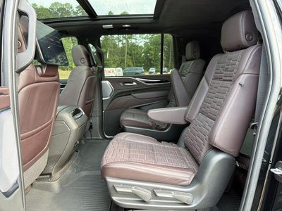 2024 Cadillac Escalade ESV Sport Platinum