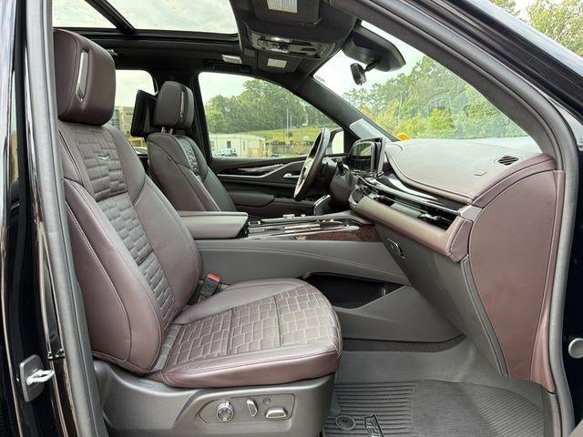 2024 Cadillac Escalade ESV Sport Platinum
