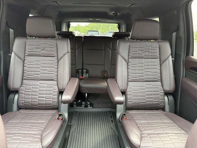 2024 Cadillac Escalade ESV Sport Platinum