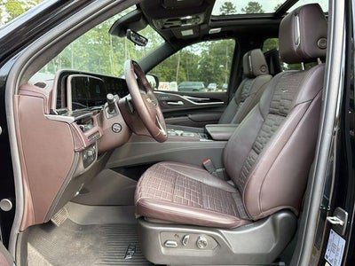 2024 Cadillac Escalade ESV Sport Platinum