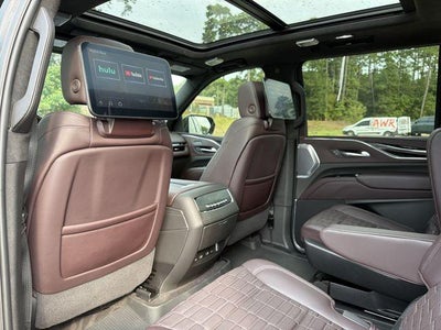 2024 Cadillac Escalade ESV Sport Platinum