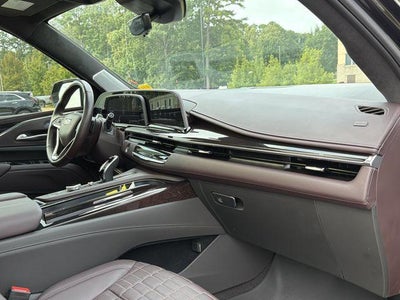 2024 Cadillac Escalade ESV Sport Platinum