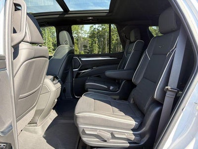 2025 Cadillac Escalade Premium Luxury