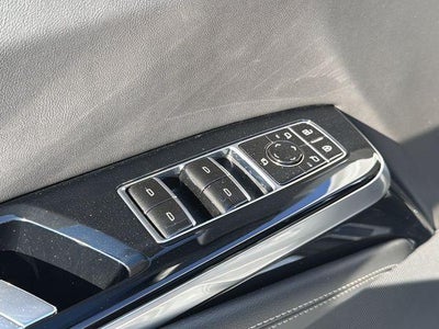 2025 Cadillac Escalade Premium Luxury