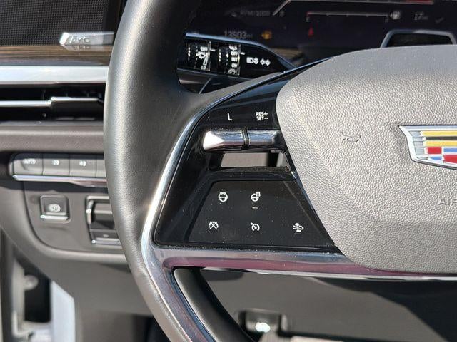 2025 Cadillac Escalade Premium Luxury