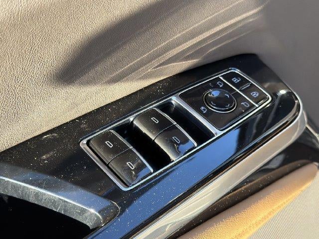 2025 Cadillac Escalade Premium Luxury