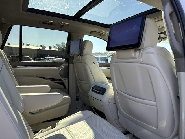 2025 Cadillac Escalade Premium Luxury Platinum