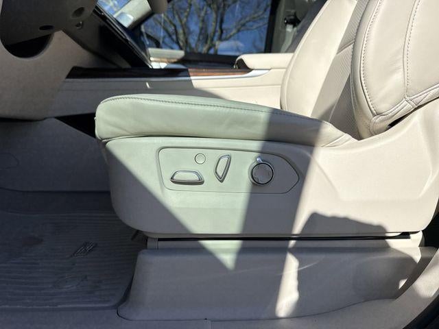 2025 Cadillac Escalade Premium Luxury Platinum