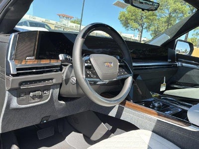 2027 Cadillac Escalade Platinum Sport