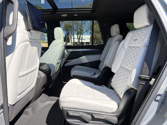 2027 Cadillac Escalade Platinum Sport