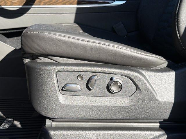 2027 Cadillac Escalade Platinum Sport