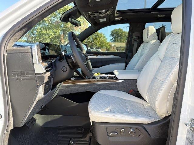 2027 Cadillac Escalade Platinum Sport