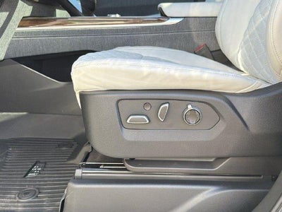 2027 Cadillac Escalade Platinum Sport
