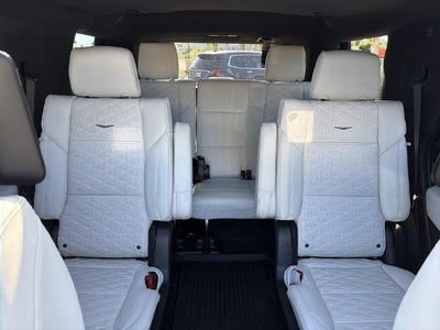 2027 Cadillac Escalade Platinum Sport