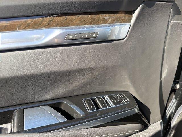 2027 Cadillac Escalade Platinum Sport