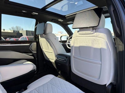 2026 Cadillac Escalade Platinum Sport