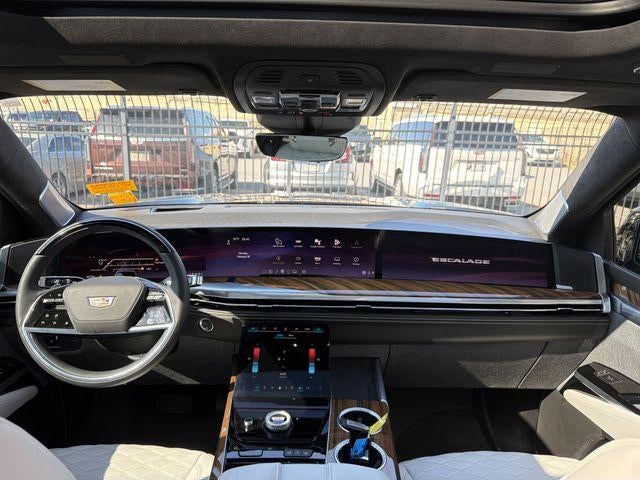 2025 Cadillac Escalade Sport Platinum