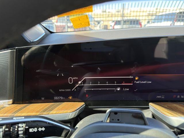 2025 Cadillac Escalade Sport Platinum