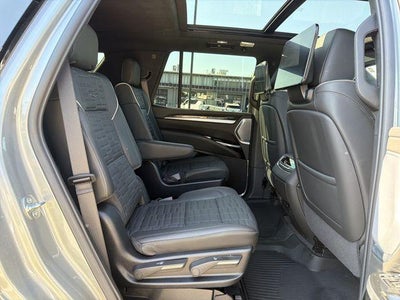 2025 Cadillac Escalade Sport Platinum
