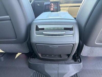 2025 Cadillac Escalade Sport Platinum